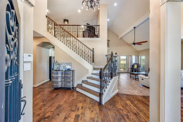 3807 Keystone Court, Carrollton, TX 75007