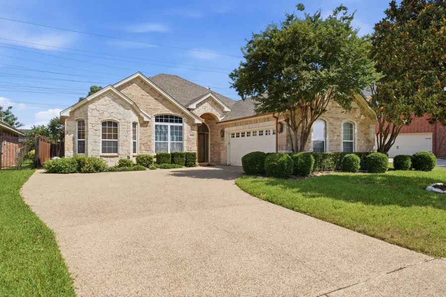5504 Plata Lane, Benbrook, TX 76126 - #2