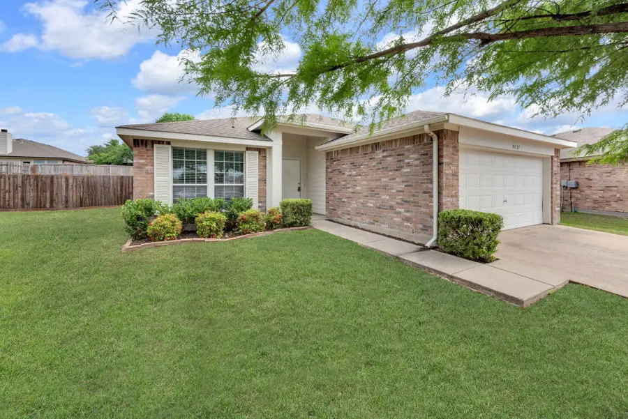 9237 Monument Court, Fort Worth, TX 76244 - #2
