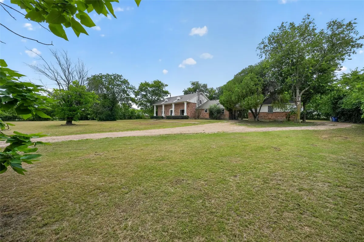 928 E Bear Creek Road, Glenn Heights, TX 75154 - #1