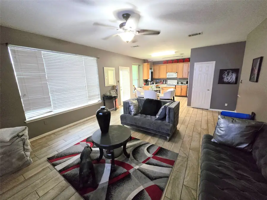 610 Juniper Drive, Arlington, TX 76018 - #3