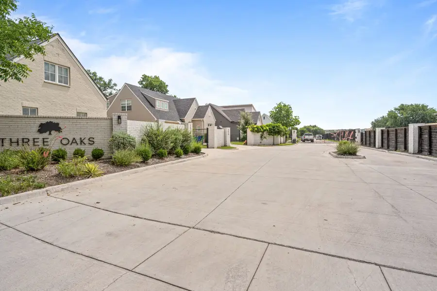5618 Oaks Lane, Westworth Village, TX 76114 - #2
