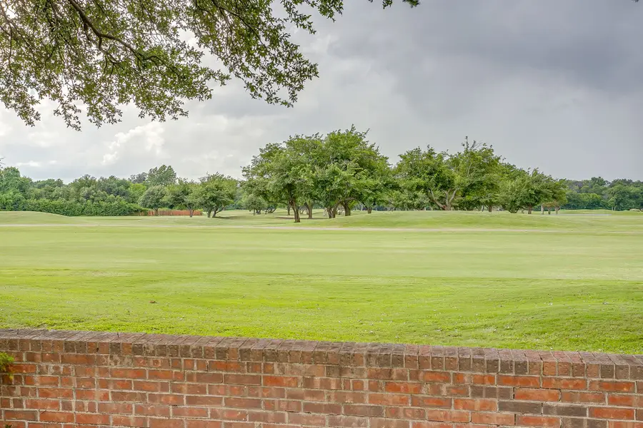 3929 Diamond Loch W, North Richland Hills, TX 76180 - #2