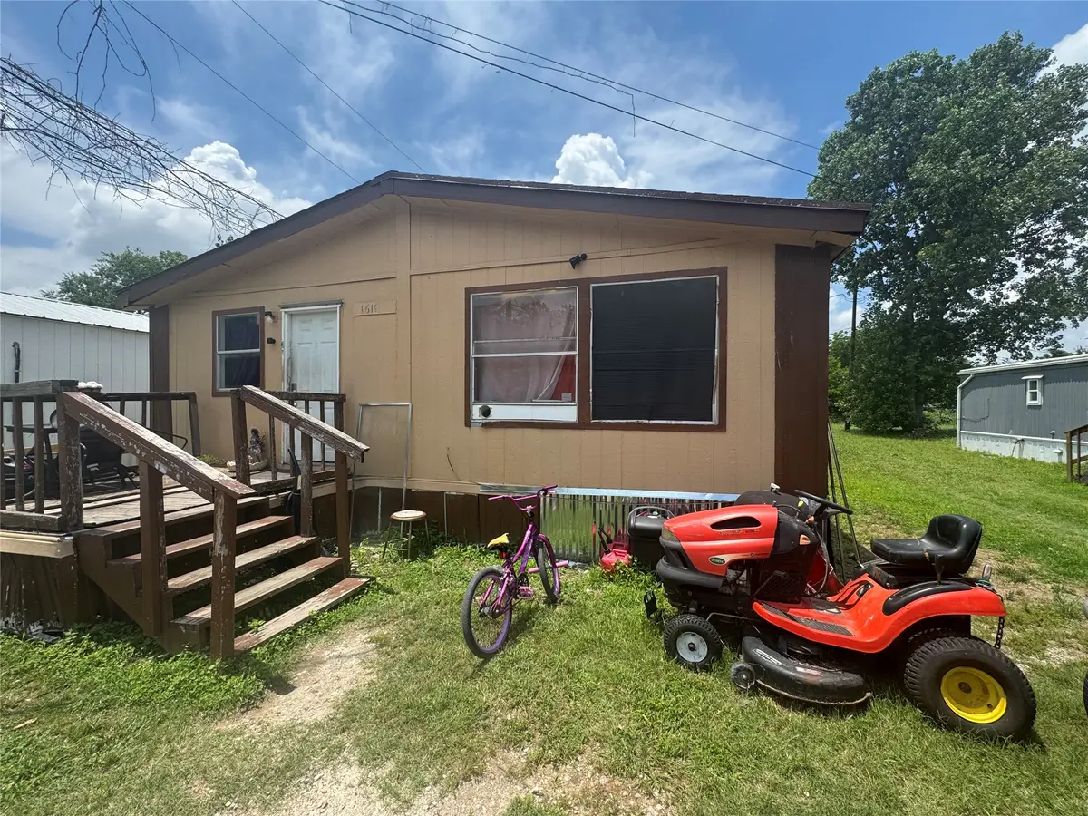 1614 Cole Road, Bellmead, TX 76705 - #1