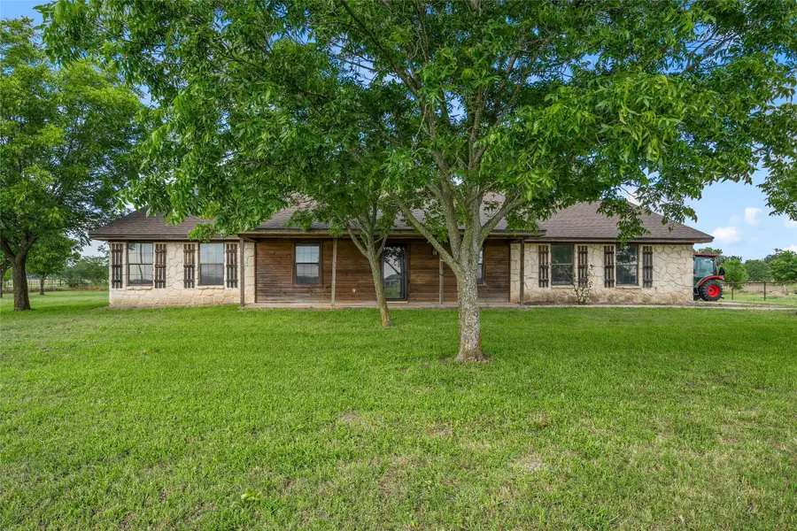 188 N Baese Road, West, TX 76691 - #2