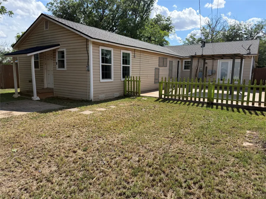 901 Ash, Merkel, TX 79536 - #2