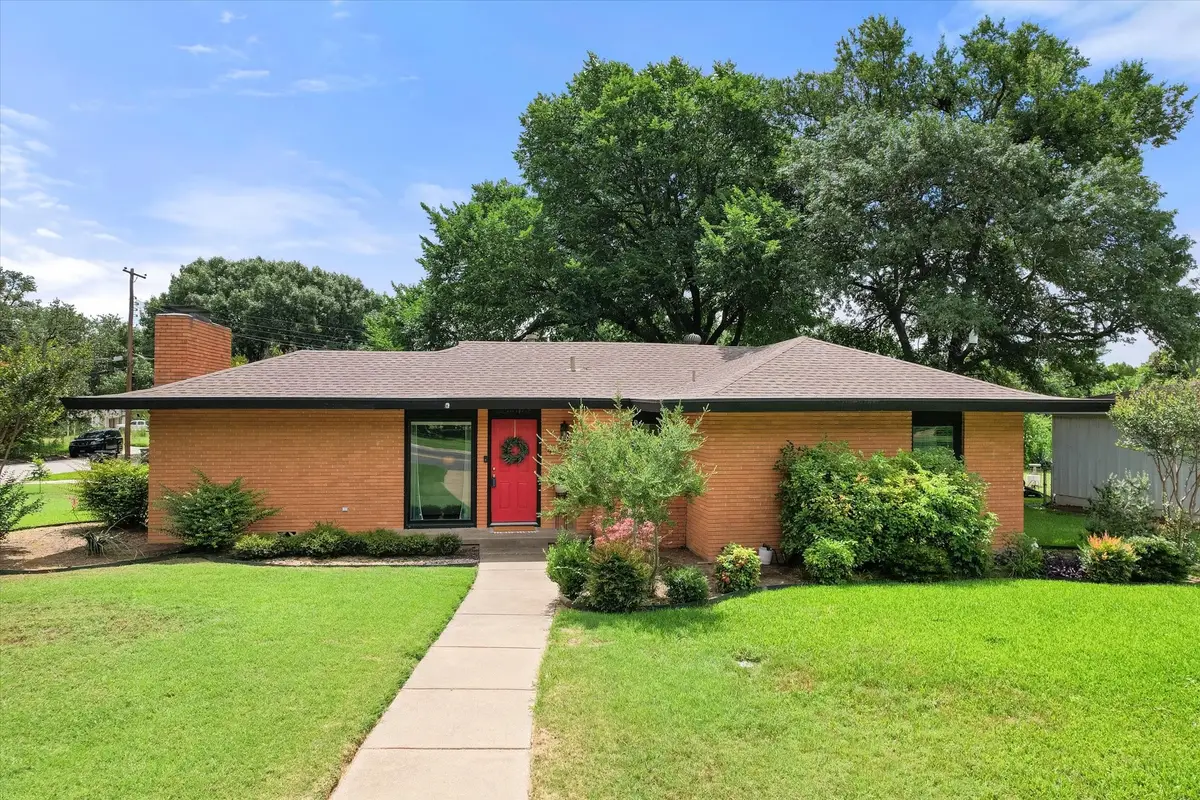 4001 Trail Lake Drive, Fort Worth, TX 76109 - #1