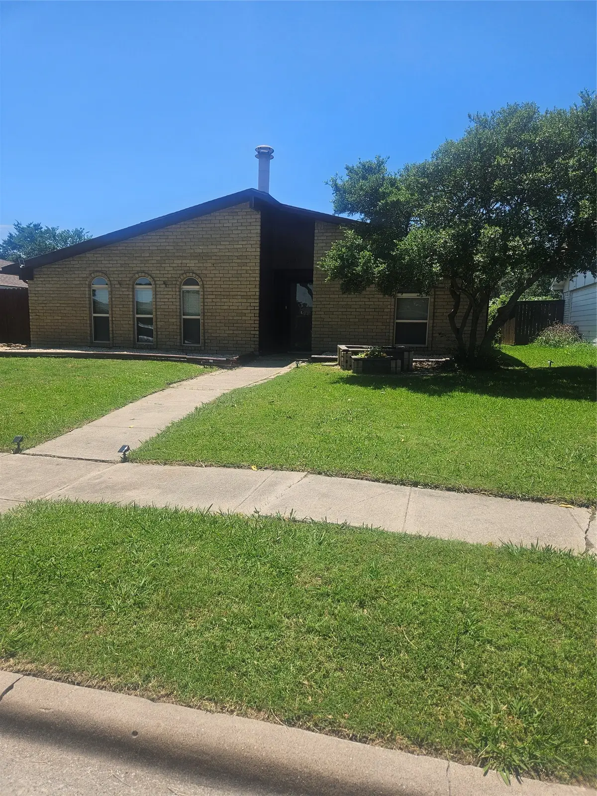 5044 Crawford Drive, The Colony, TX 75056 - #1
