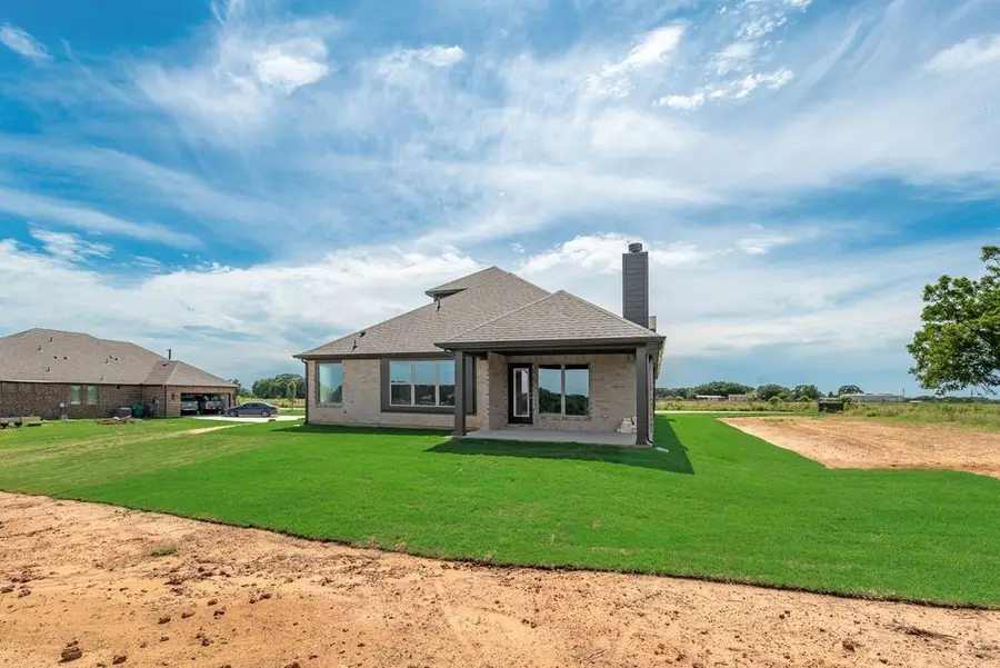 816 Sanders Road, Whitesboro, TX 76273 - #2