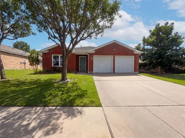 7103 Baybridge Drive, Arlington, TX 76002