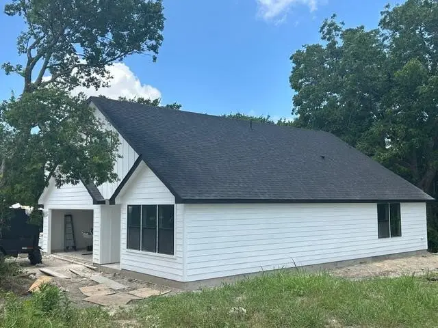 106 E Miller Street, Whitewright, TX 75491 - #1