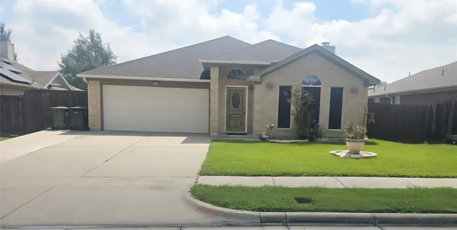 5905 Rising Meadow Drive, Arlington, TX 76018 - #2
