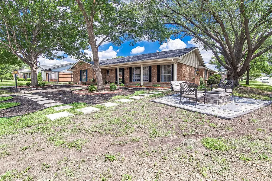 4300 Barcelona Drive, Fort Worth, TX 76133 - #2