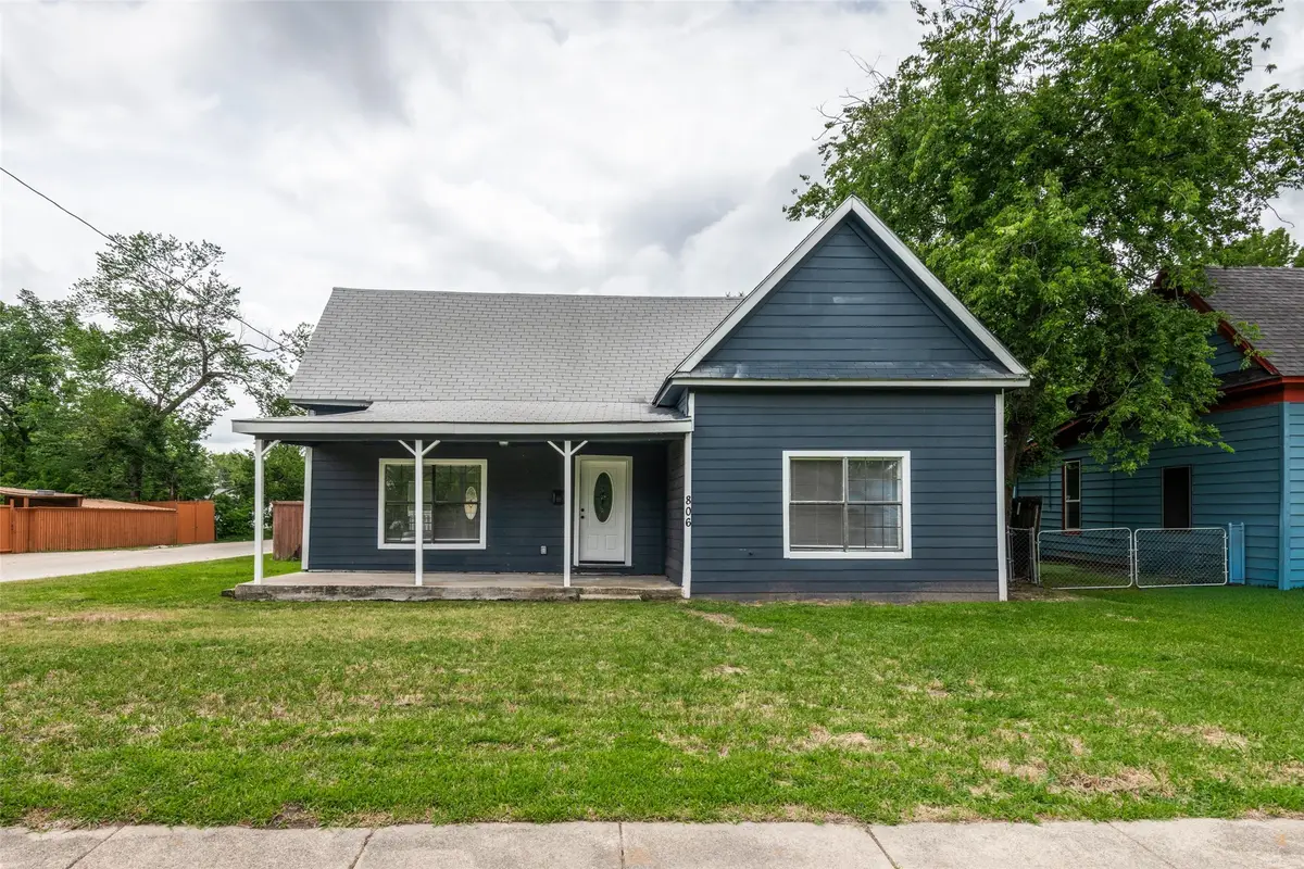 806 E Brin Street, Terrell, TX 75160 - #1