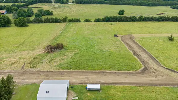 127 Pr 33267, Sumner, TX 75486