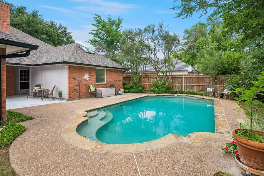 3912 Brookside Drive, Bedford, TX 76021 - #2