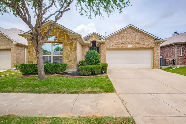 1104 Nora Lane, Denton, TX 76210