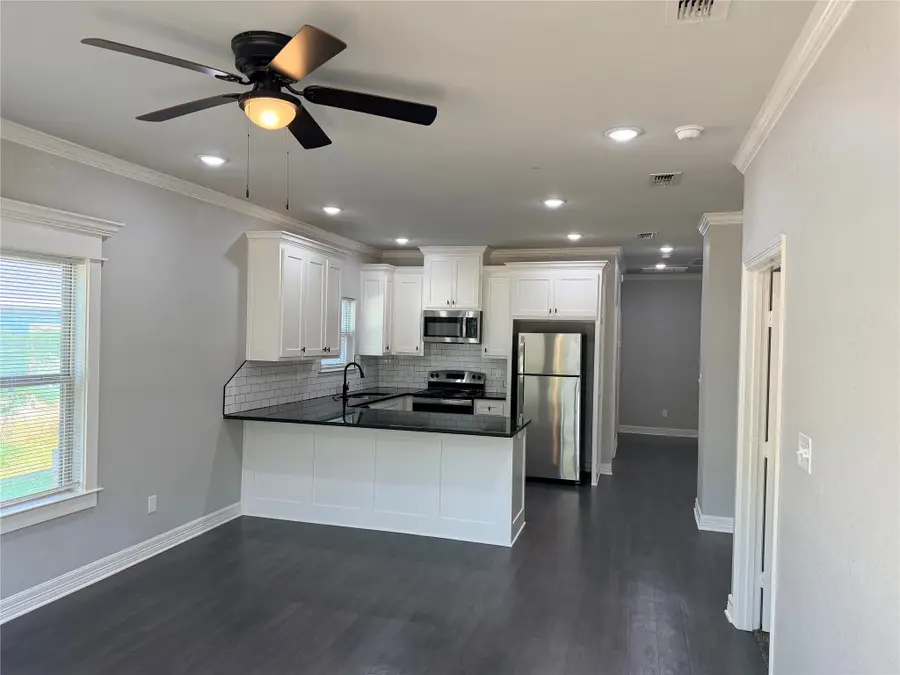 501 W Vance, Tyler, TX 75702 - #2