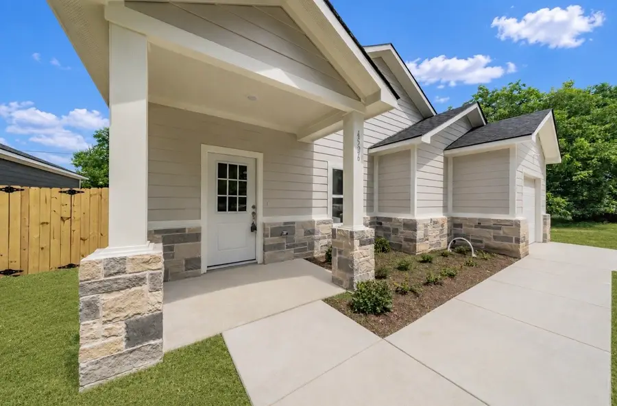 4526 Kolloch Drive, Dallas, TX 75216 - #2