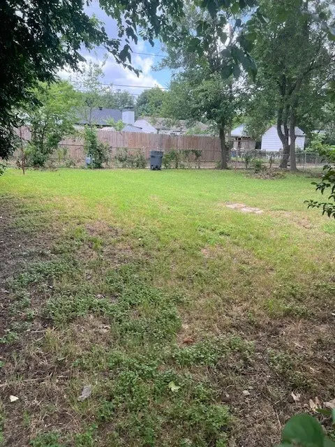 2602 Falls Drive, Dallas, TX 75211 - #2