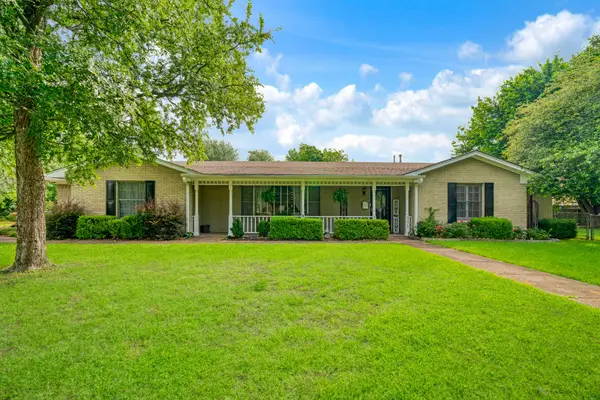 3175 Laurel Lane, Paris, TX 75460
