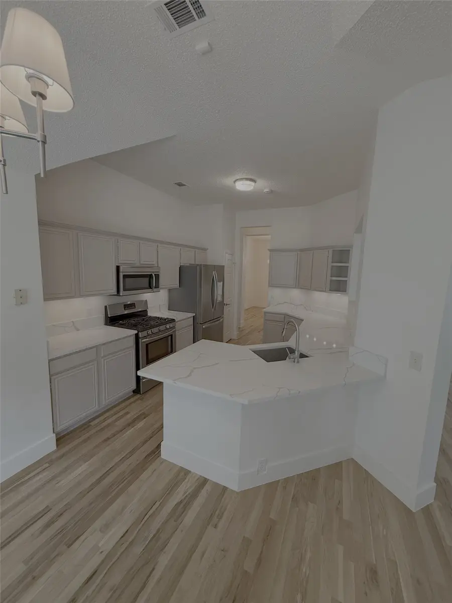 4527 Wescott Drive, Grand Prairie, TX 75052 - #3