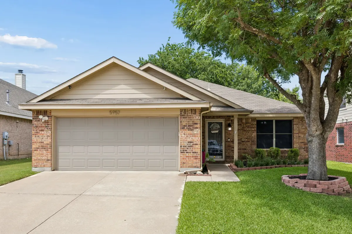 5957 Bridal Trail, Fort Worth, TX 76179 - #1