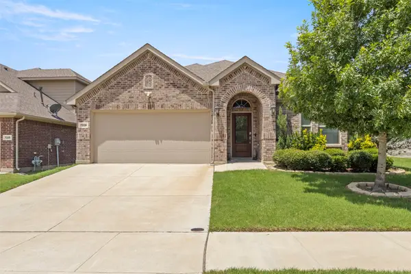 7229 Navoti Trail, Fort Worth, TX 76131