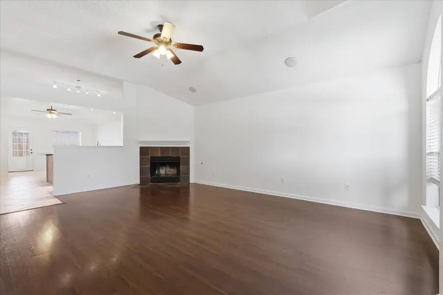 1424 Ridgecreek Drive, Lewisville, TX 75067 - #2