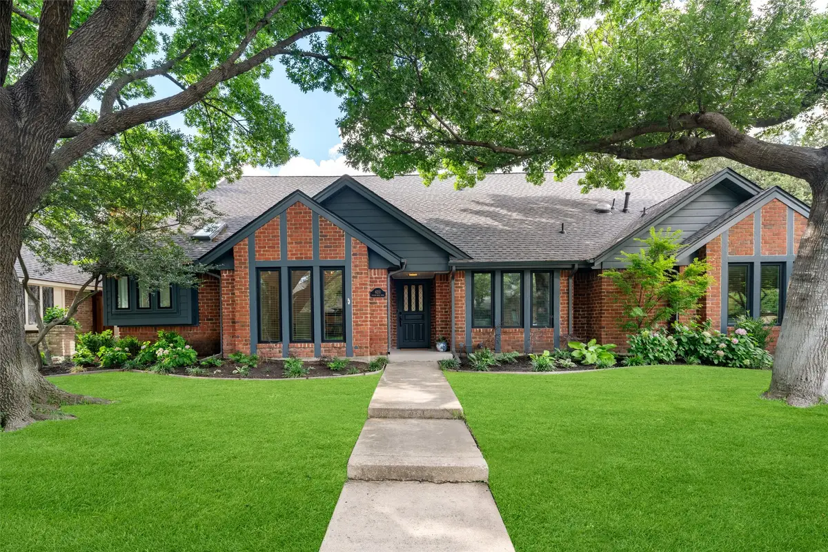 6211 Yellow Rock Trail, Dallas, TX 75248 - #1