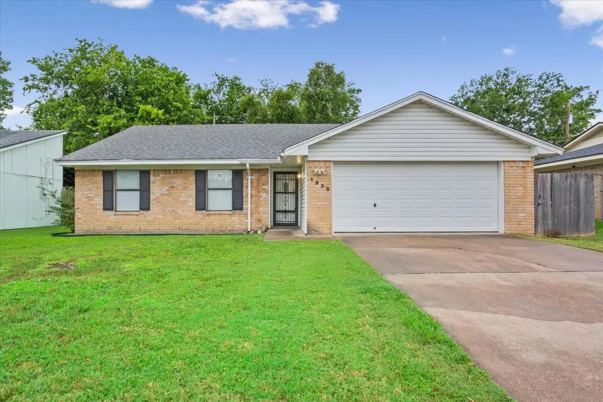 1933 Century Drive, Waco, TX 76712 - #1