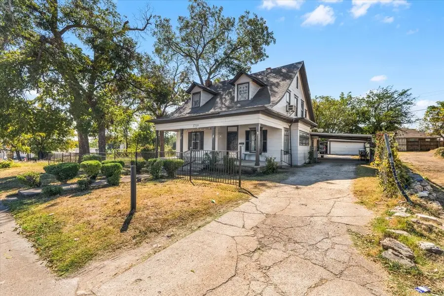 2709 Azle Avenue, Fort Worth, TX 76106 - #3