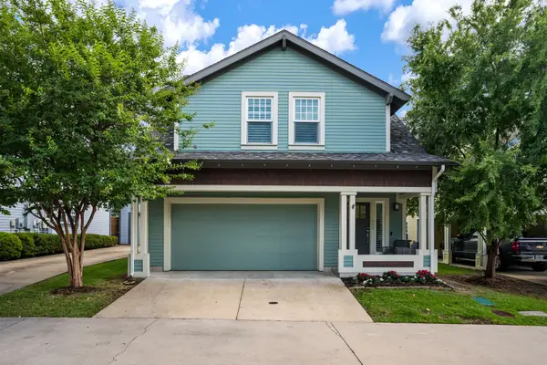 656 Bishop Heights Lane, Dallas, TX 75208