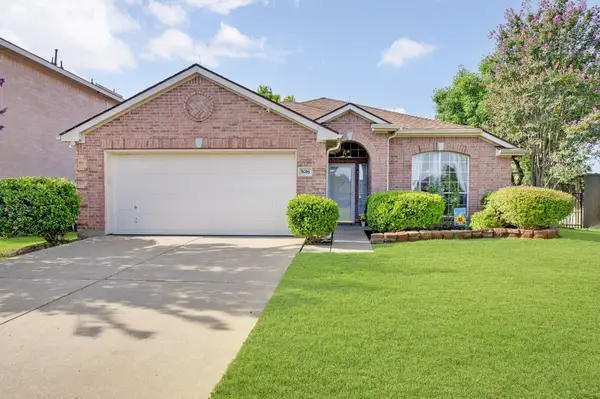 5016 San Jacinto Drive, Haltom City, TX 76137