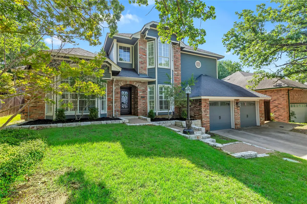 1012 Woodbriar Drive, Grapevine, TX 76051 - #1