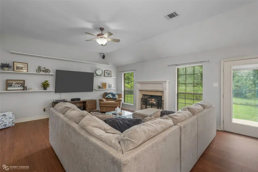 4228 Parkridge Drive, Benton, LA 71006 - #2