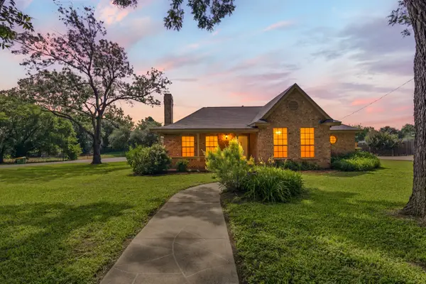 417 N Hamburg Street, Bremond, TX 76629