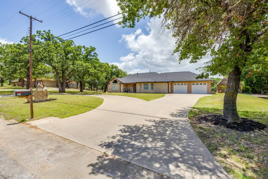 804 NE 9th Street, Mineral Wells, TX 76067 - #3