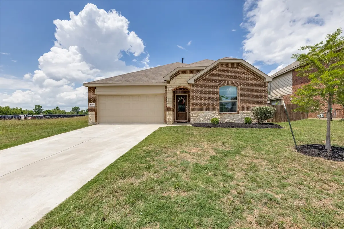 14005 Tanglebrush Trail, Fort Worth, TX 76052 - #1