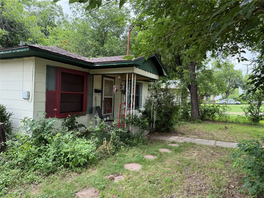 317 Hurt Street, Dublin, TX 76446 - #2