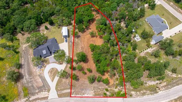 1018 Creek Crossing Road, Glen Rose, TX 76070