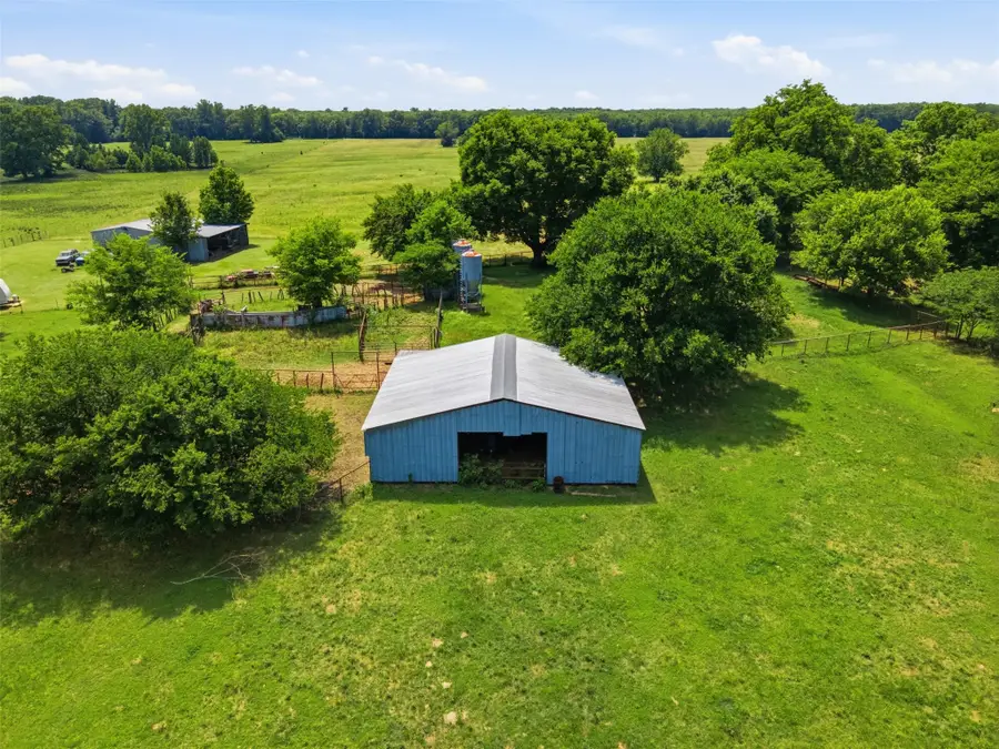 1663 County Road 1405, Bogata, TX 75417 - #3