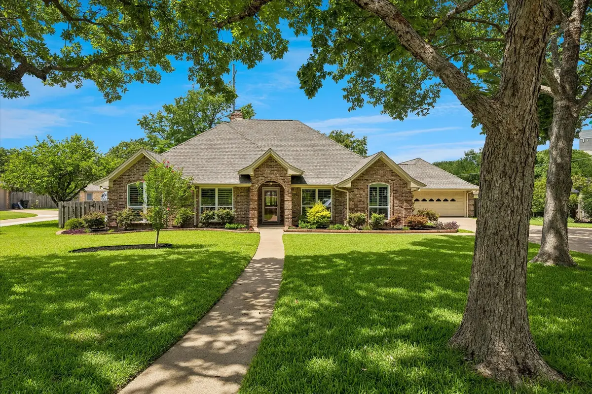 404 Moonlight Lane, Keller, TX 76248 - #1
