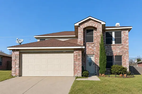 943 Carthage Way, Arlington, TX 76017