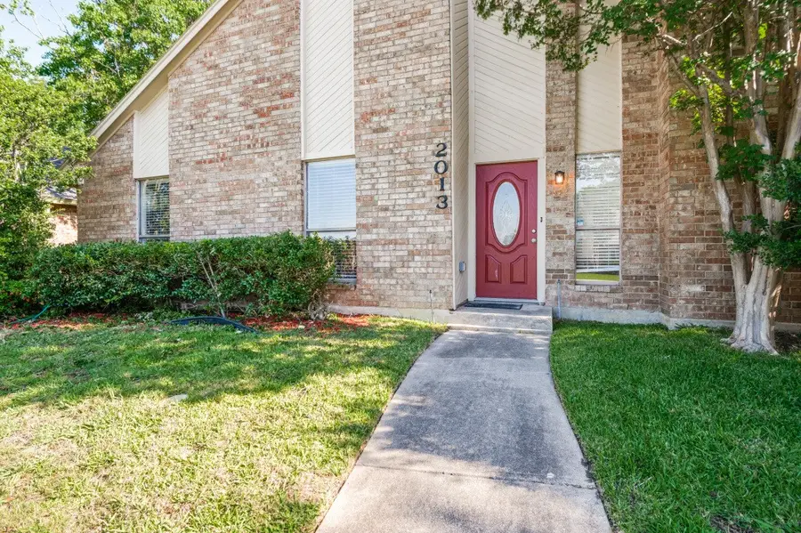 2013 Arles Lane, Carrollton, TX 75007 - #2