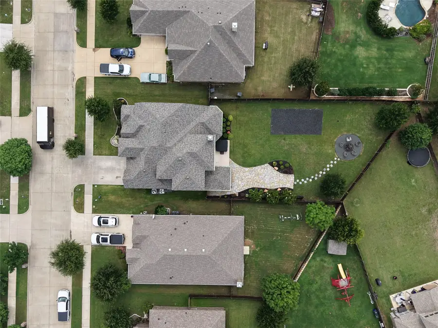 347 S Hill Drive, Waxahachie, TX 75165 - #3