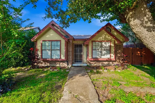 10464 Woodleaf Drive, Dallas, TX 75227