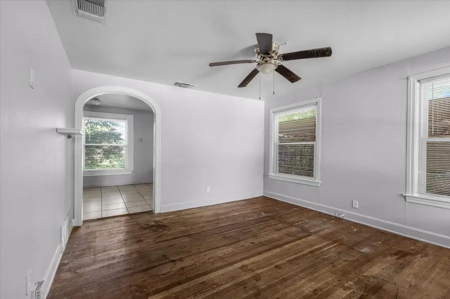 2532 Chicago Avenue, Fort Worth, TX 76103 - #2