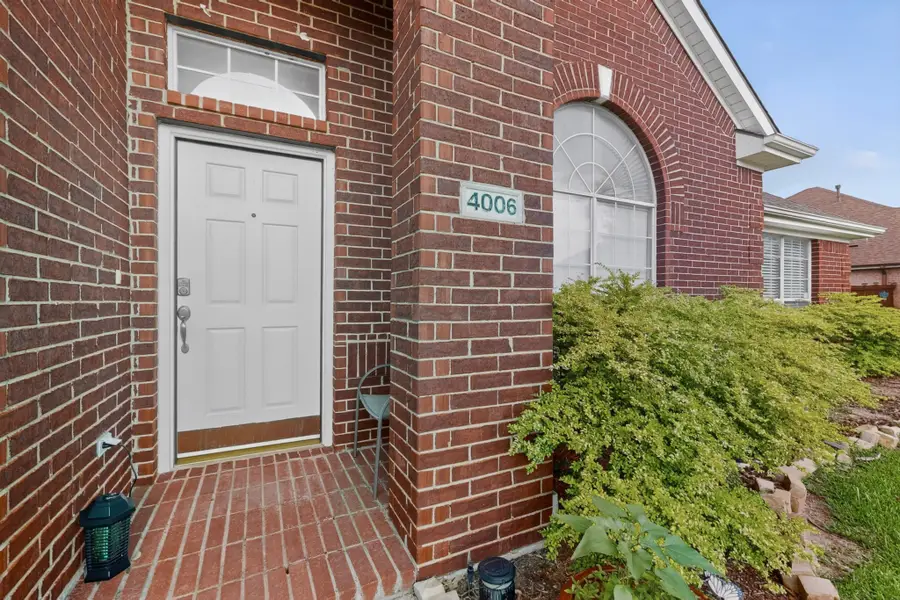 4006 Watersedge Drive, Rowlett, TX 75088 - #2