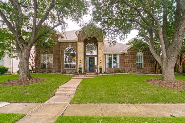 4524 Huntwick Drive, Plano, TX 75024